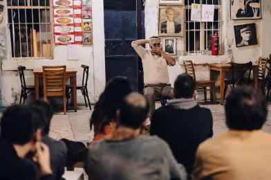 Bir tarihi han, bir meddah ve bir İstanbul anlatısı: Çerkes Rıdvan’ın Dolabı