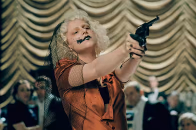 The Bride!: Yapıyı hakkıyla bozan bir uyarlama