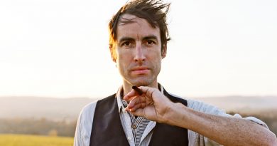 Andrew Bird’den The Handsome Family yorumlu albüm: Things Are Really Great Here, Sort Of…