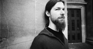 Aphex Twin'in yeni parçalarını dinleyin!