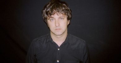 Günün şarkısı: Six Organs of Admittance – Shelter From The Ash