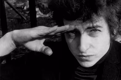 Bob Dylan’ın “Like A Rolling Stone” sözlerini yazdığı kağıtlar rekor bir fiyatla satıldı