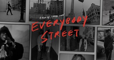 Efsane fotoğrafçıların New York sokaklarındaki tutku dolu mesaisinin peşinden giden ”Everybody Street” Başka Sinema’da