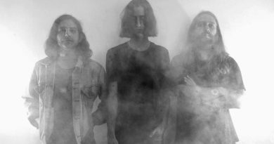 Föllakzoid’den uzun bir astral yolculuğa davet: ”Electric”