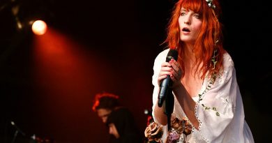 Florence and the Machine’den iki yeni şarkı daha!