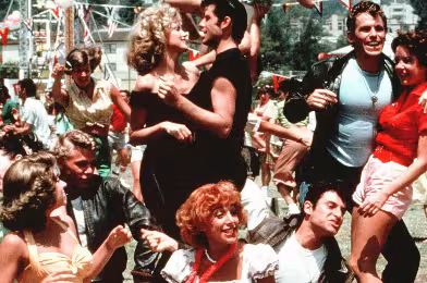 Julianne Hough ve Vanessa Hudgens, ‘Grease: Live’da başrolü paylaşacak!