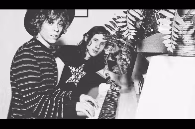 Foxygen'den yeni klip: ''Coulda Been My Love''