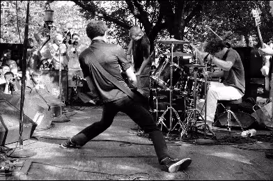 Fugazi'nin demo kayıtlarından oluşan albüm huzurlarınızda