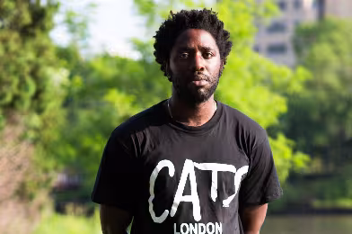 Bloc Party solisti Kele Okereke ikinci solo albümünü yayınlıyor