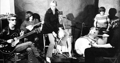 The Velvet Underground'un üçüncü albümünün yeni basımı, hiç yayınlanmamış bir albümle birlikte geliyor!