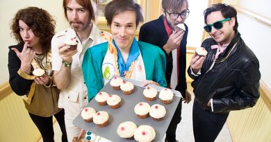 Of Montreal’den yeni albüm müjdesi: “Aureate Gloom”