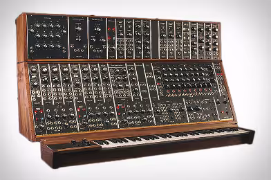 Moog'un efsanevi synthesizerları geri dönüyor