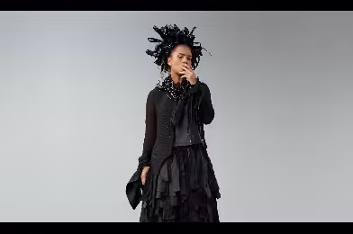 Günün şarkısı: Neneh Cherry - Spit Three Times