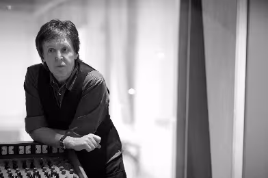 Paul McCartney'nin bu kez de ismi bir dağa verildi!