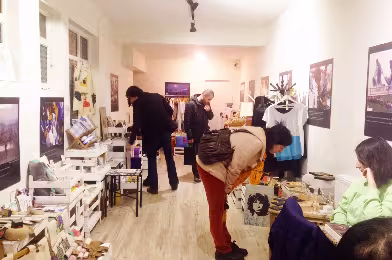 “Pop Up Kadıköy-Yılbaşı Tasarım Pazarı“, çarşamba gününe kadar sürüyor!