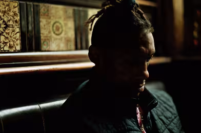 Yoldaki Tricky albümünden bir şarkı daha: ''Lonnie Listen''