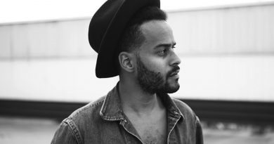 Twin Shadow'dan yeni şarkı: 