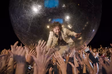 Günün şarkısı: The Flaming Lips - Convinced of the Hex